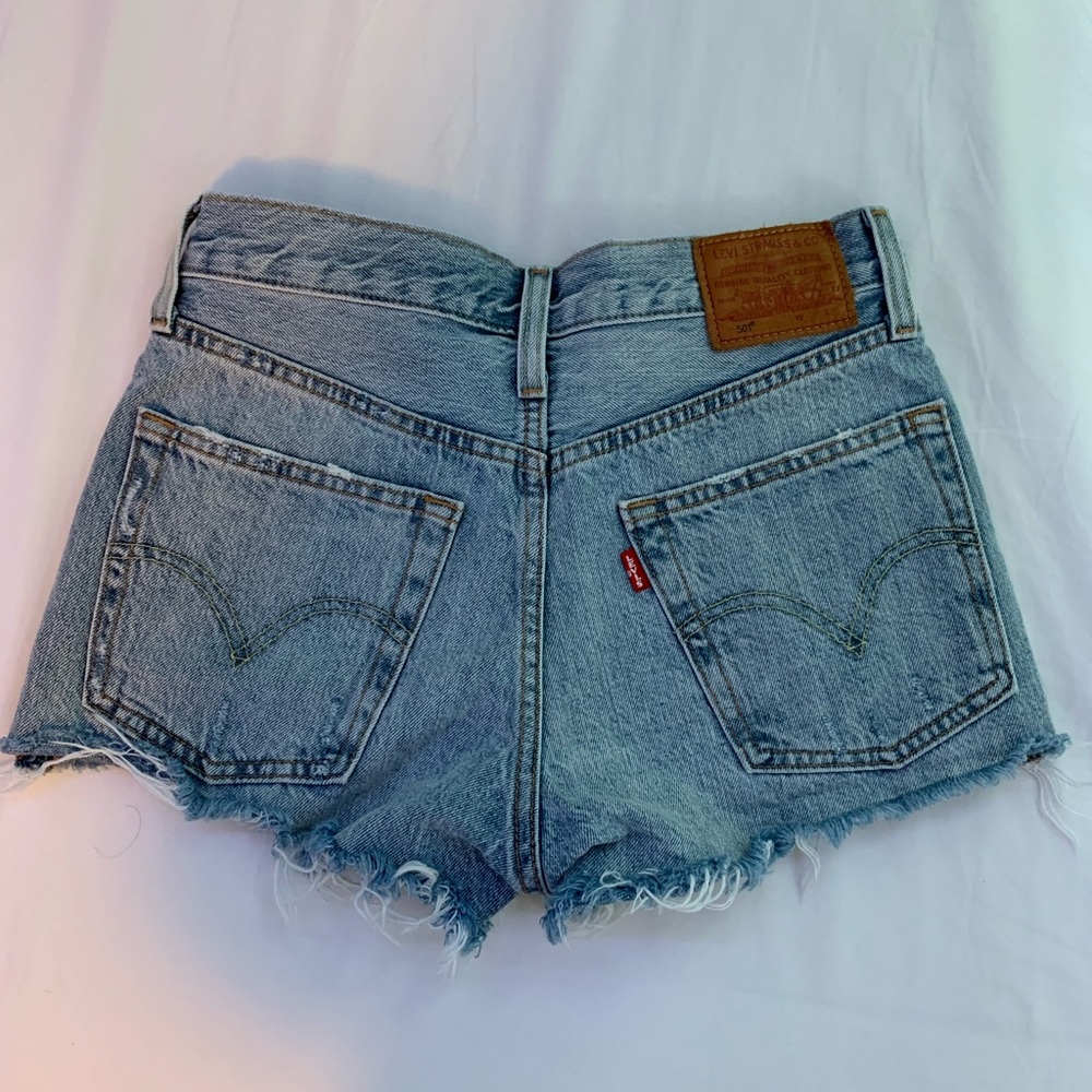 Levi’s 501 High Waisted Distressed Denim Shorts - Picture 2 of 2